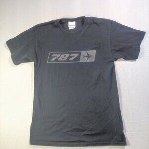 Boeing 787 short sleeve T-shirt men's size M black with grey graphic design